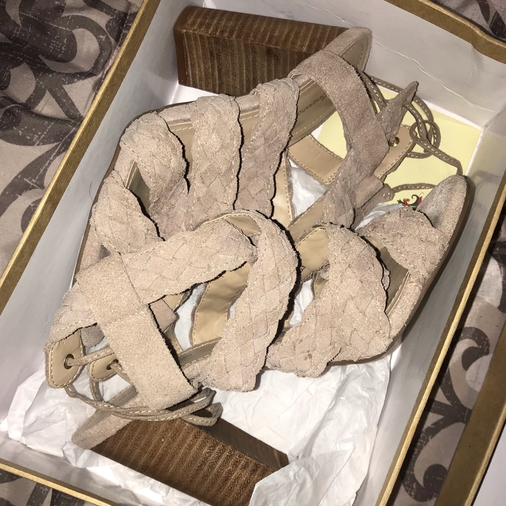 Nude BCBG heels